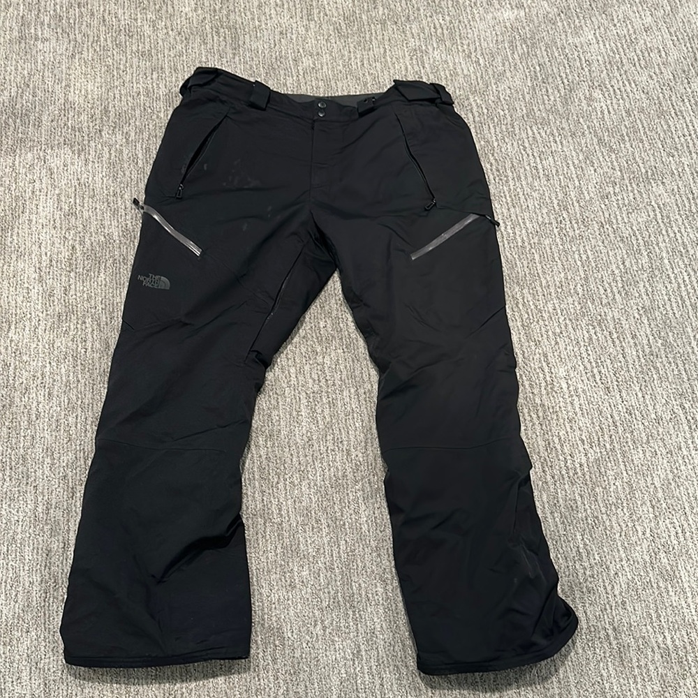 The North Face XXL Freedom Ski Pants - Lightly Used